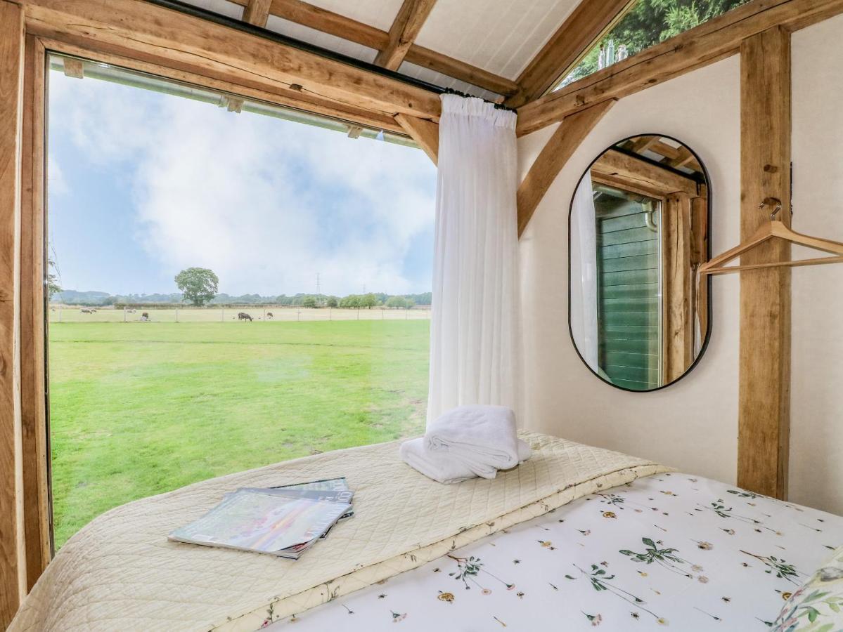 Holiday home The Jenny Wrennery *